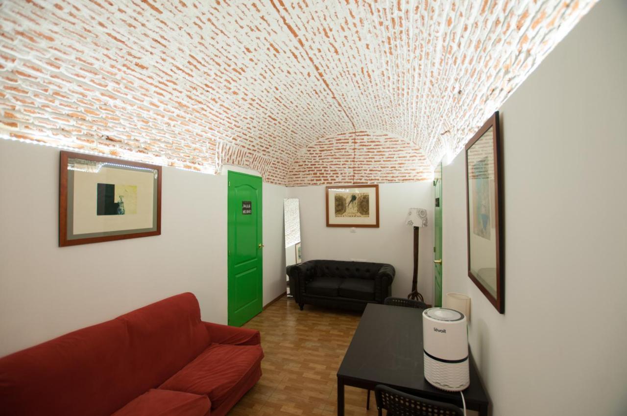 Encomienda Guest House Madri Exterior foto