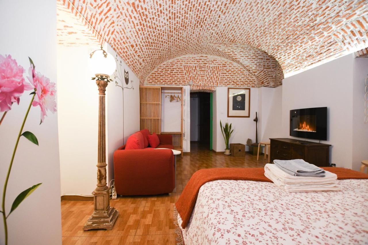 Encomienda Guest House Madri Exterior foto